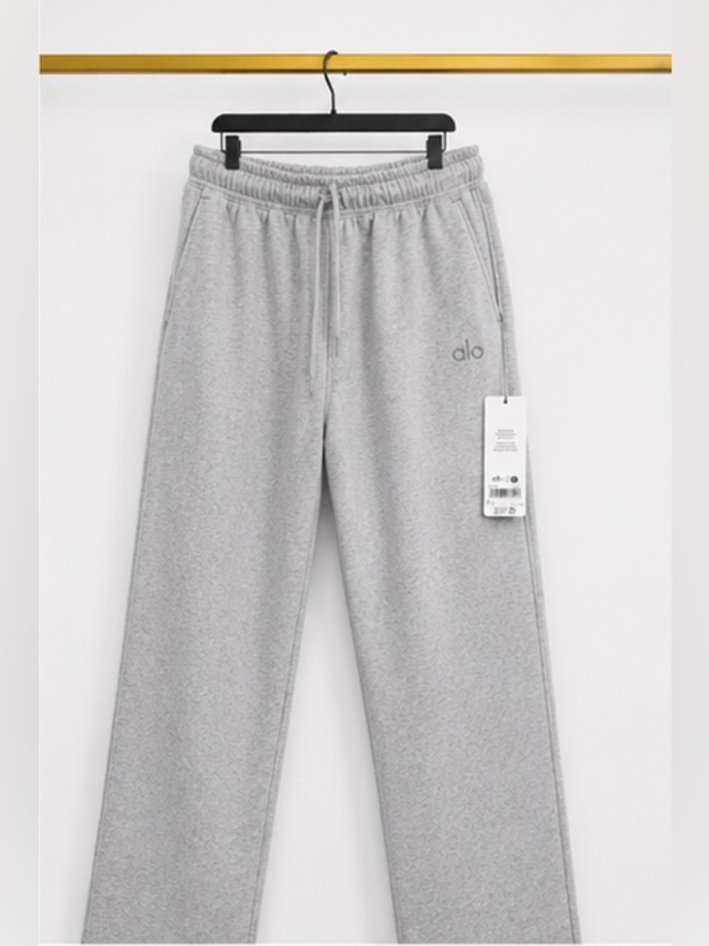 Grey Alo Sweater And Sweatpant Uncuffed Set - Picture 3 of 3